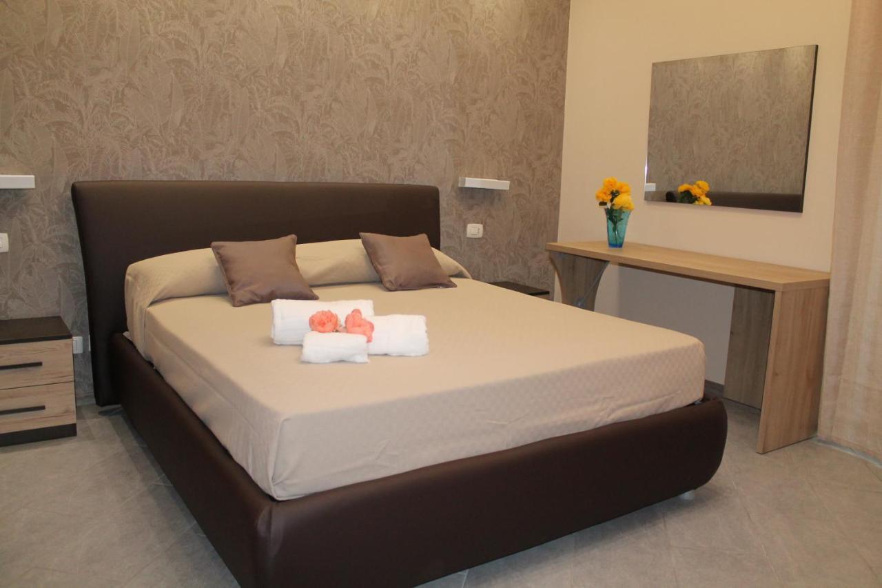 Apartments " Le Ginestre" Acireale Ngoại thất bức ảnh